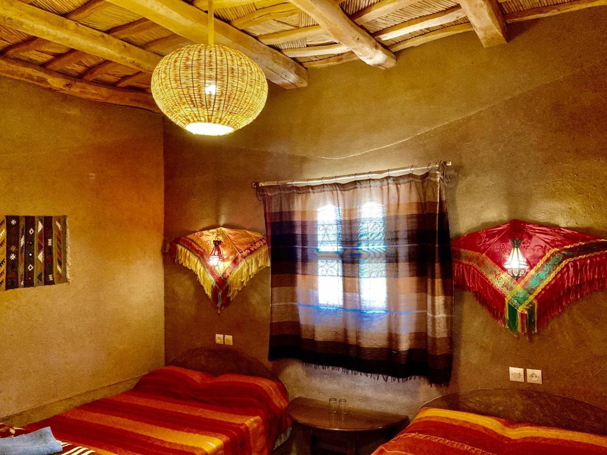 Les 4 Saisons Du Dades Bed & Breakfast Aït Idaïr Bagian luar foto