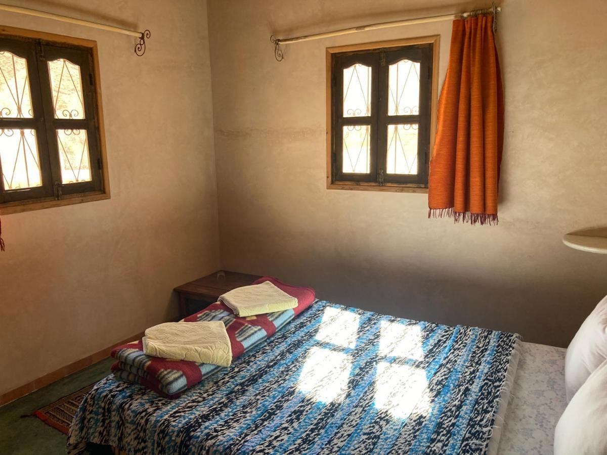 Les 4 Saisons Du Dades Bed & Breakfast Aït Idaïr Bagian luar foto